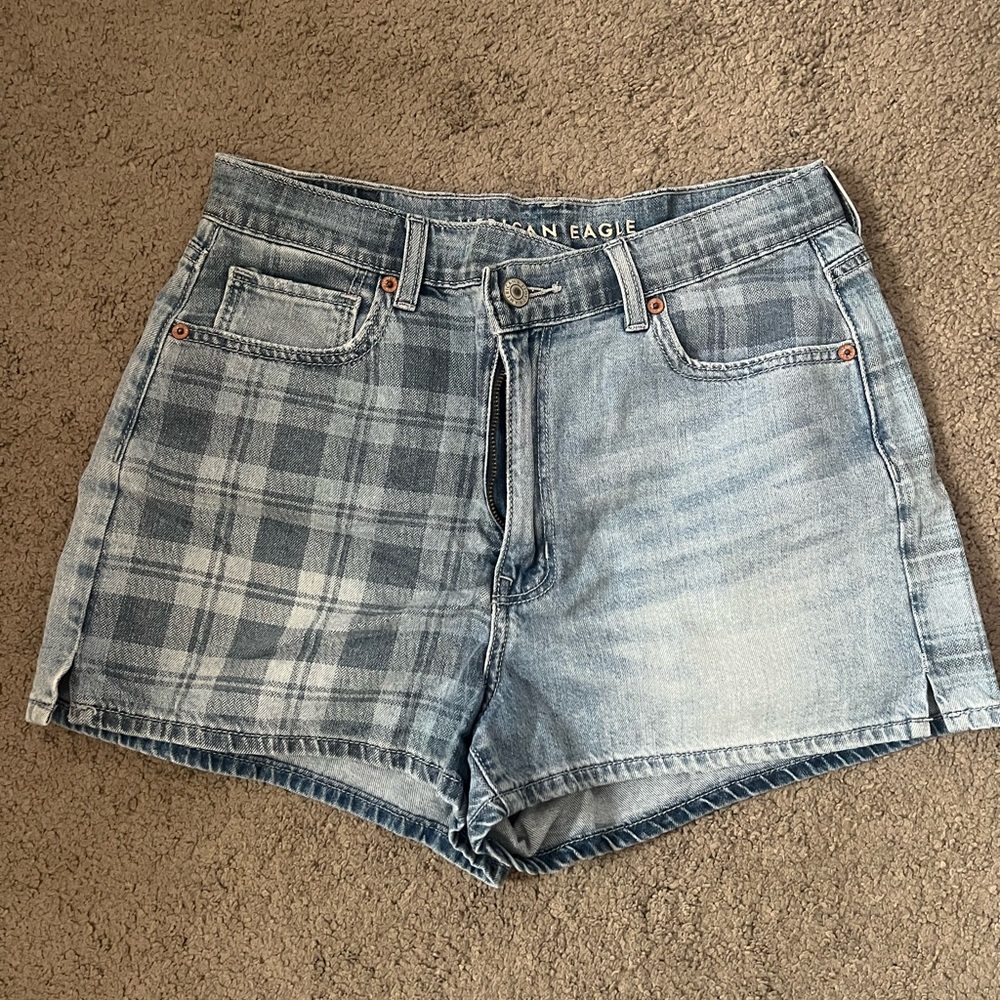 American Eagle Outfitters Blue Jean Shorts Distressed Mid-Thigh